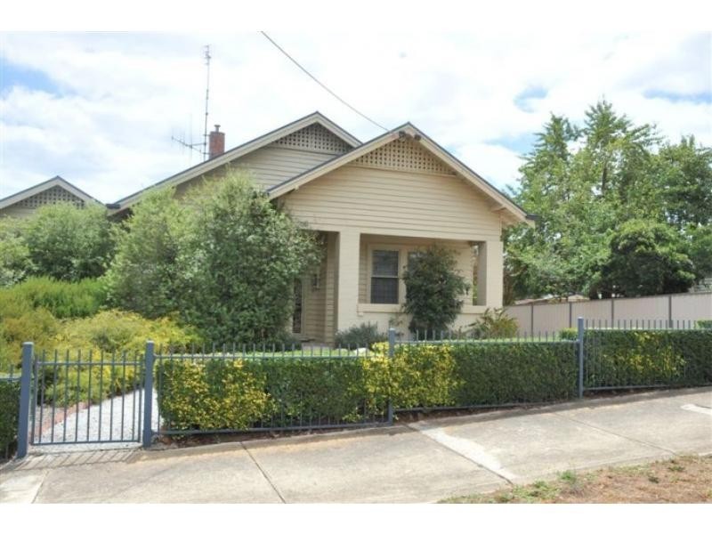 17 Smith Street, Bendigo VIC 3550