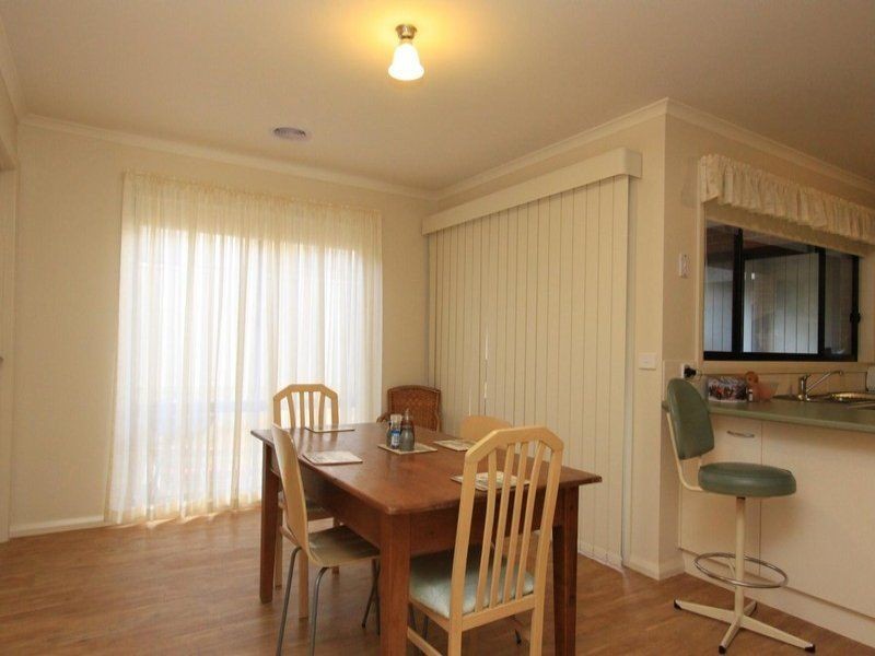 13 Arbor Place, White Hills VIC 3550