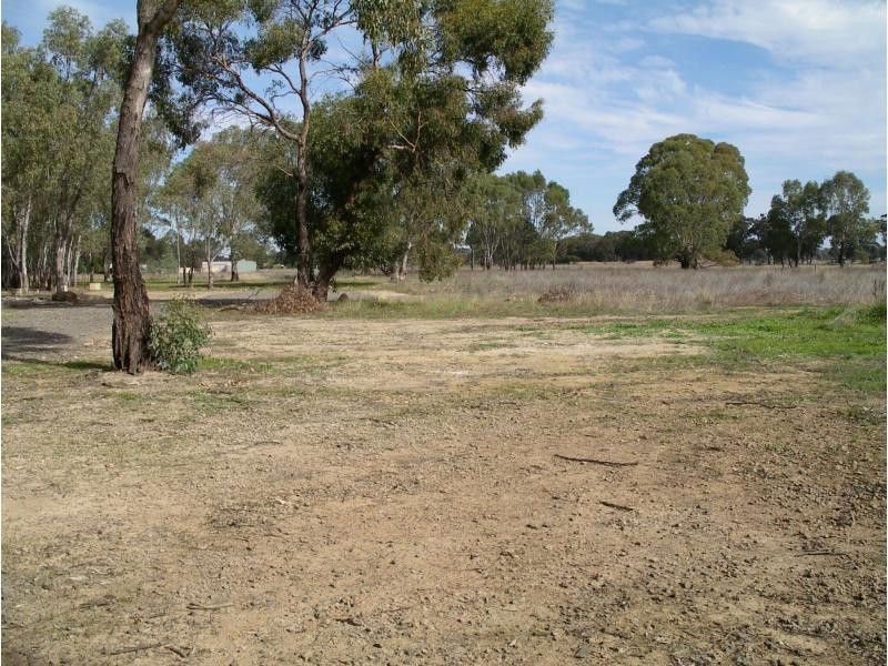 431 Sharkeys Road, Goornong VIC 3557