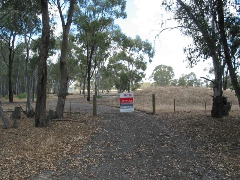 431 Sharkeys Road, Goornong VIC 3557