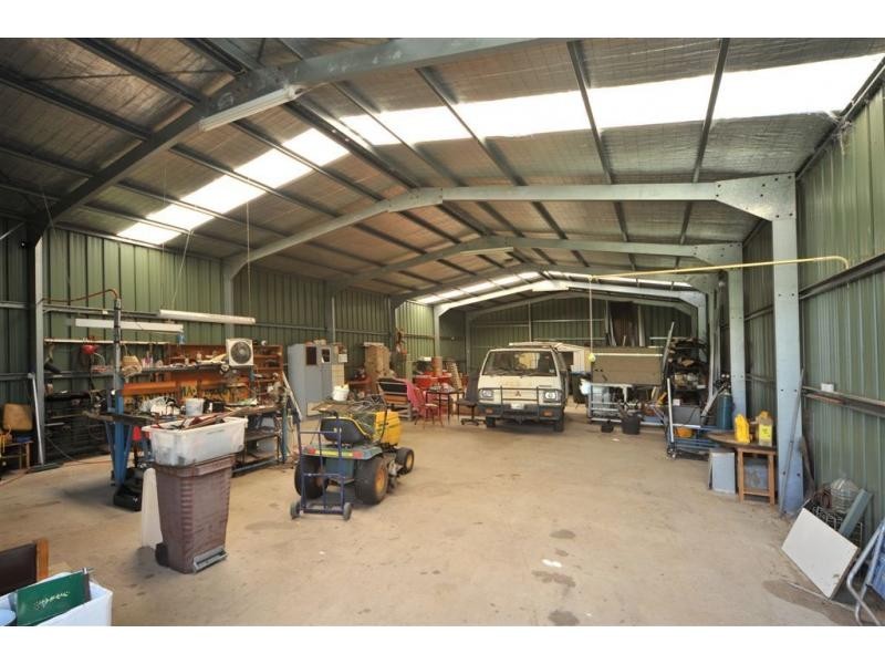 29 Horsburgh Court, Heathcote VIC 3523