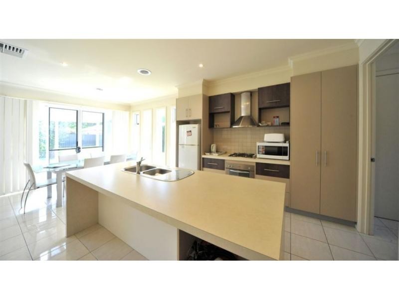 8 The Boulevard, Bendigo VIC 3550