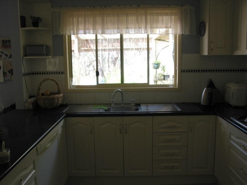 14 Tandarri Road, Junortoun VIC 3551