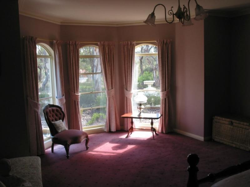 14 Tandarri Road, Junortoun VIC 3551