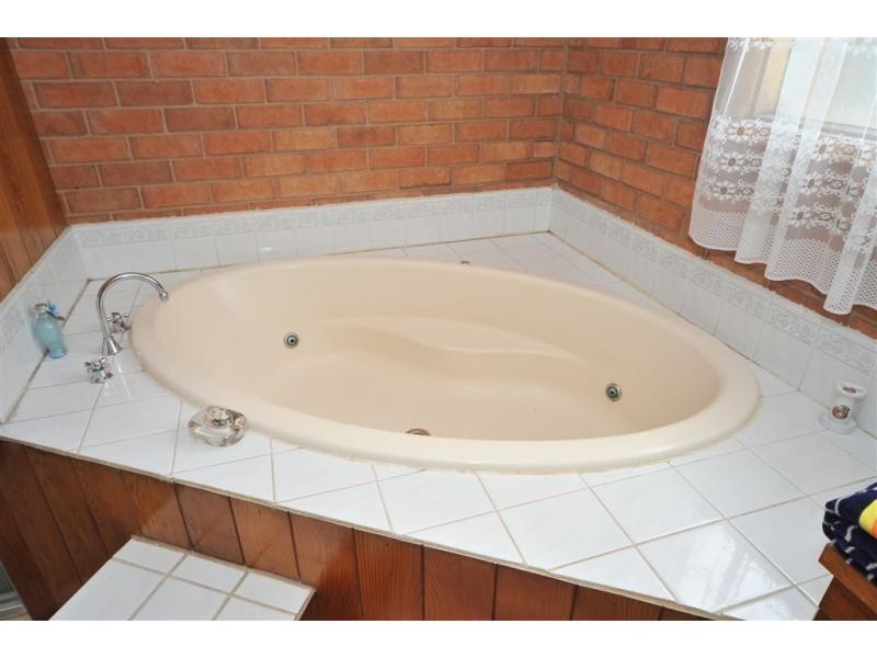 55 Grant Street North, Inglewood VIC 3517