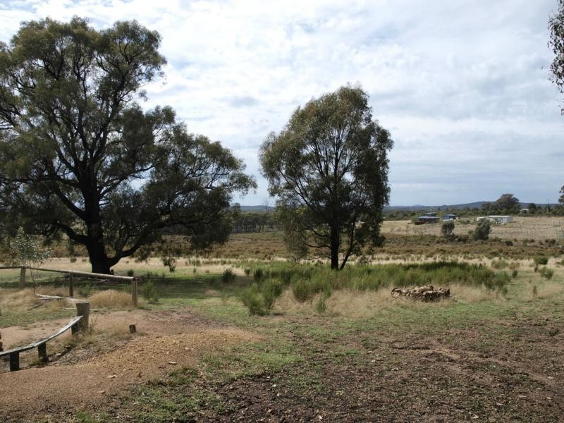 40 Anderson Court, Heathcote VIC 3523