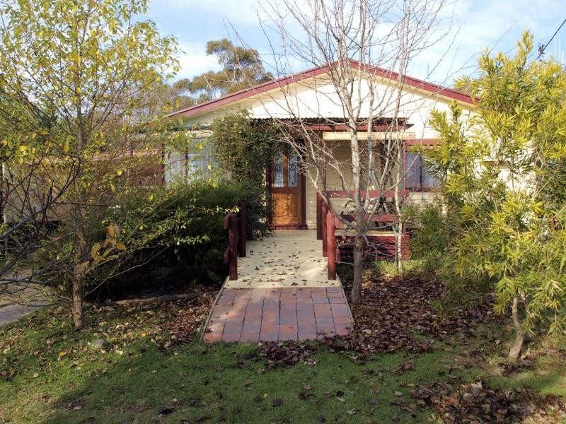 7 Clouston Court, Heathcote VIC 3523