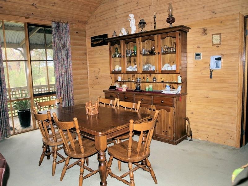 11 Codes Lane, Heathcote VIC 3523