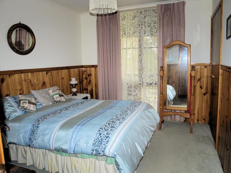 11 Codes Lane, Heathcote VIC 3523