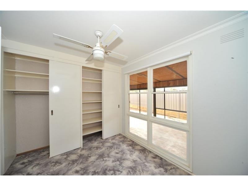16 Edgewater Close, Jackass Flat VIC 3556