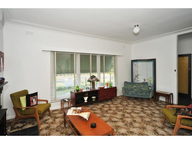 11 Elliott Street, Golden Square VIC 3555
