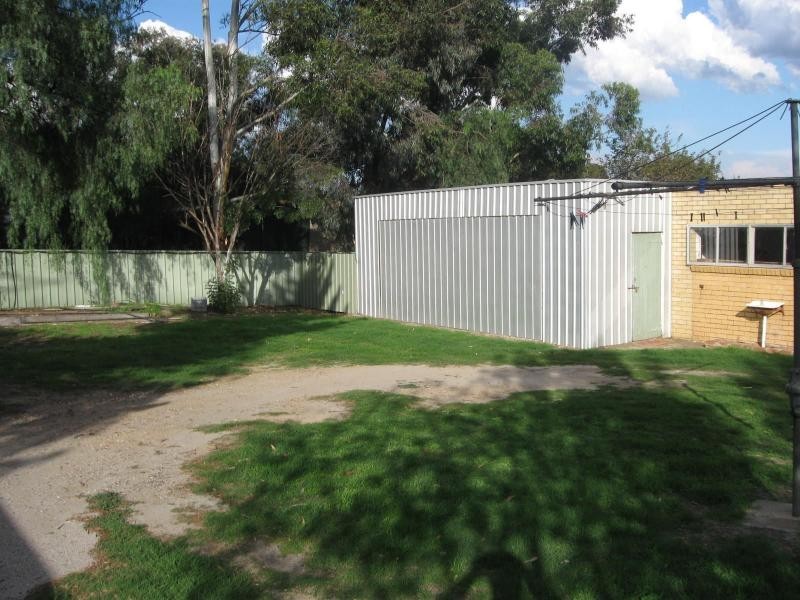 15 Barrell Street, Eaglehawk VIC 3556