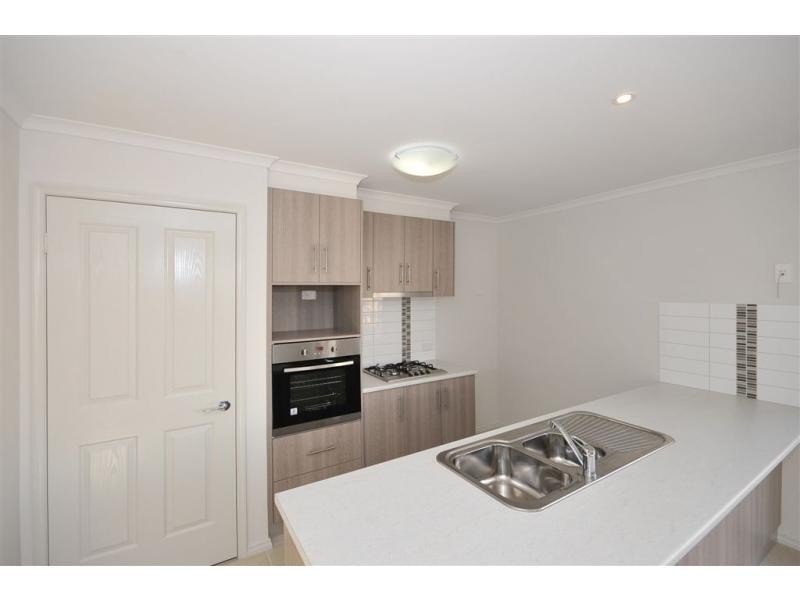 Unit 1and 2/19 Station Street, Kangaroo Flat VIC 3555