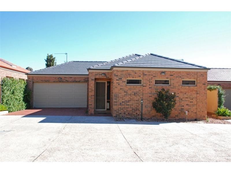 Villa 3/6 Friswell Avenue, Flora Hill VIC 3550