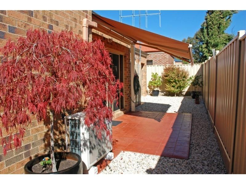 Villa 3/6 Friswell Avenue, Flora Hill VIC 3550