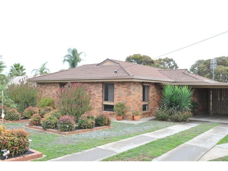 22 Taylor Street, California Gully VIC 3556