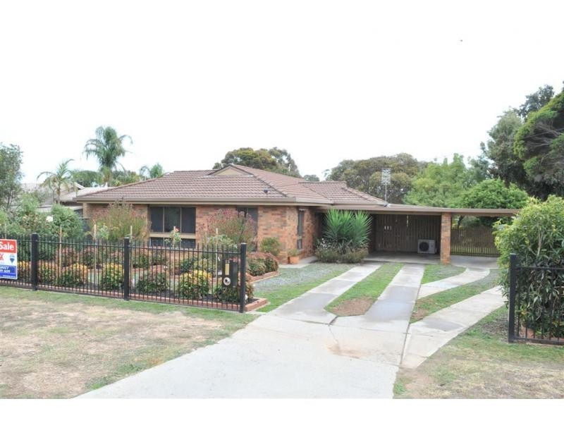 22 Taylor Street, California Gully VIC 3556