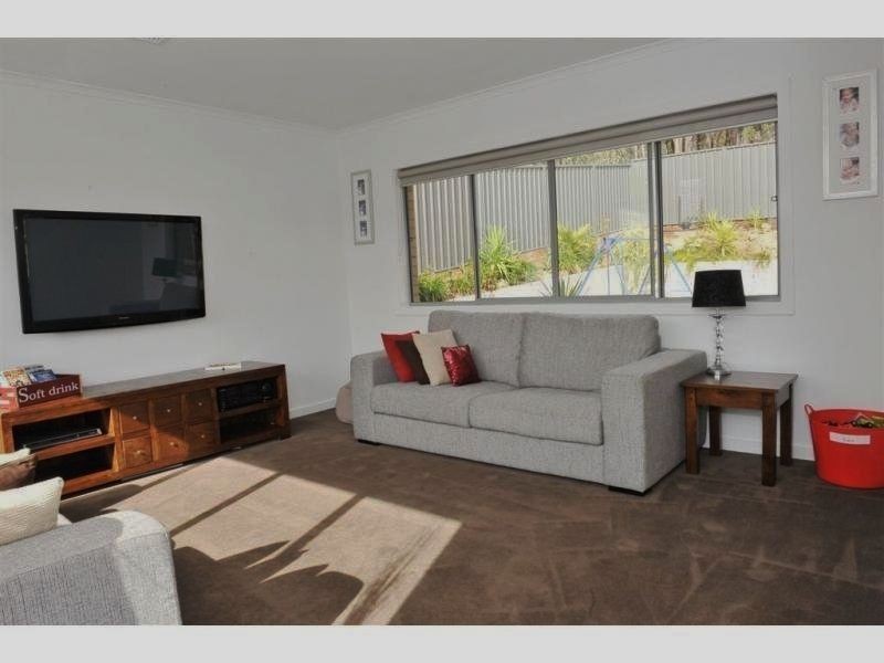 13 Bronwyn Court, Spring Gully VIC 3550