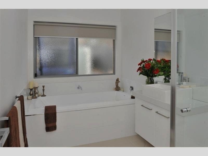13 Bronwyn Court, Spring Gully VIC 3550
