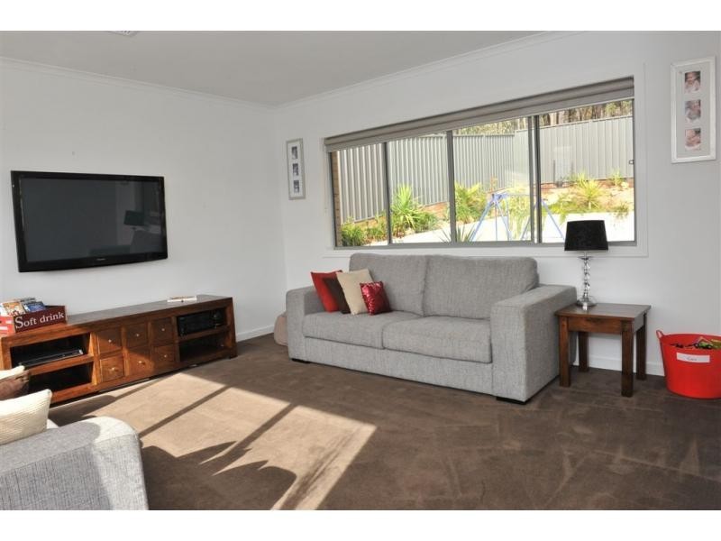 13 Bronwyn Court, Spring Gully VIC 3550