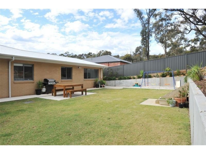 13 Bronwyn Court, Spring Gully VIC 3550