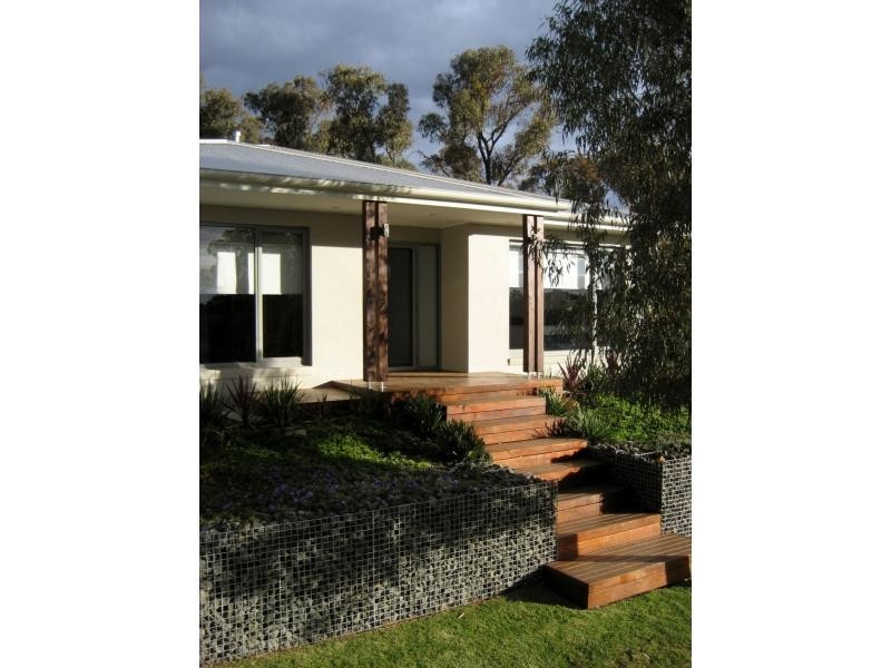 13 Bronwyn Court, Spring Gully VIC 3550
