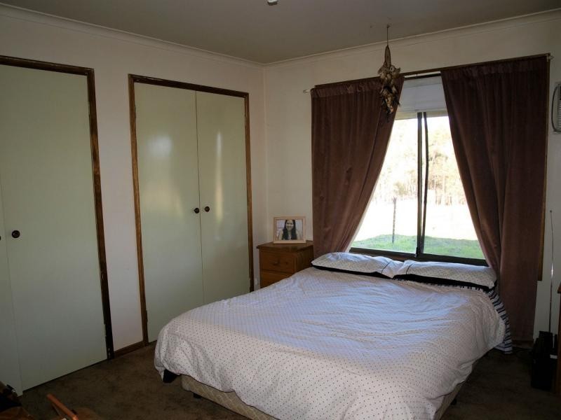 70 East Baynton Road, Heathcote VIC 3523