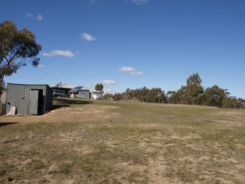 70 East Baynton Road, Heathcote VIC 3523