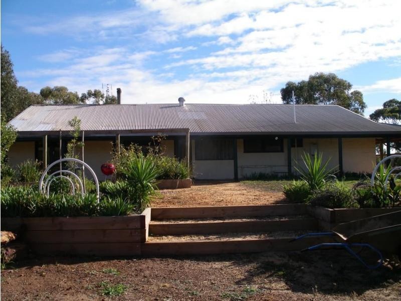 123 Wychitella Road, Wedderburn VIC 3518