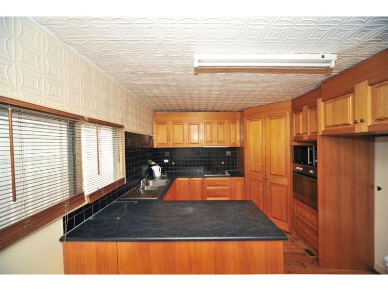 155 Gladstone Street, Quarry Hill VIC 3550