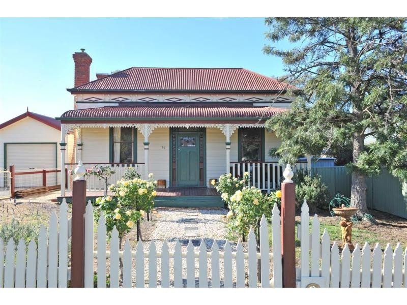 31 Green Street, California Gully VIC 3556