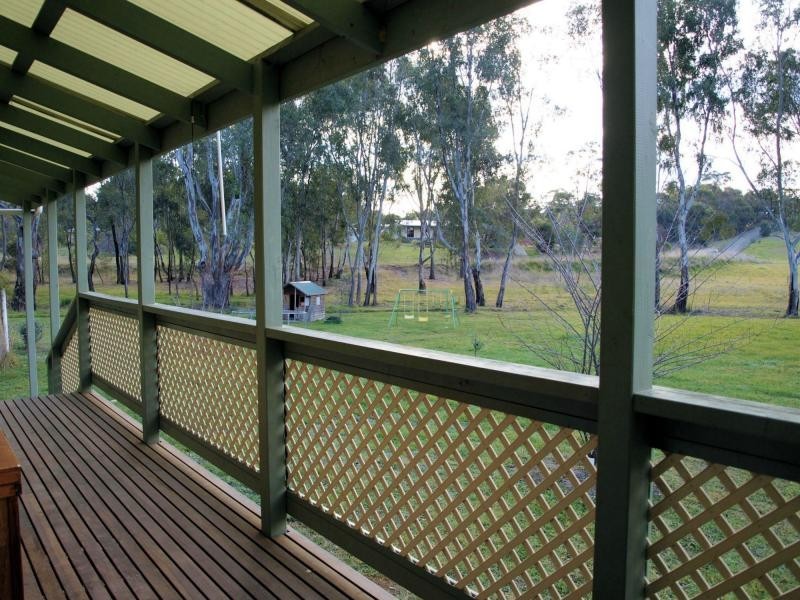 10 Hookes Lane, Heathcote VIC 3523