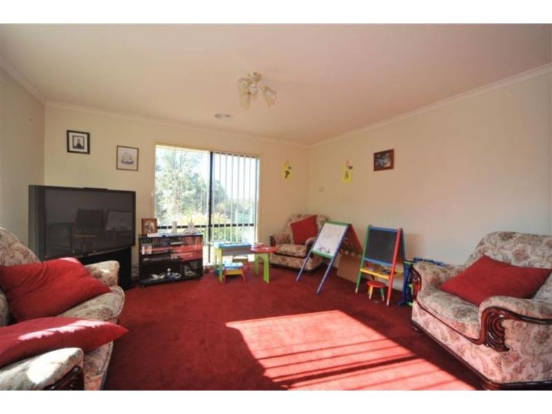 20 Kathleen Terrace, Maiden Gully VIC 3551