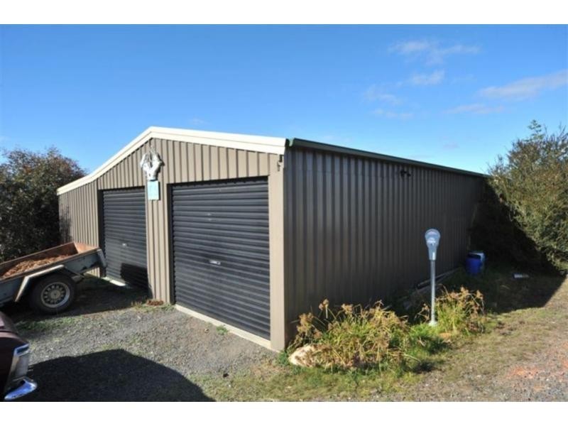 20 Kathleen Terrace, Maiden Gully VIC 3551
