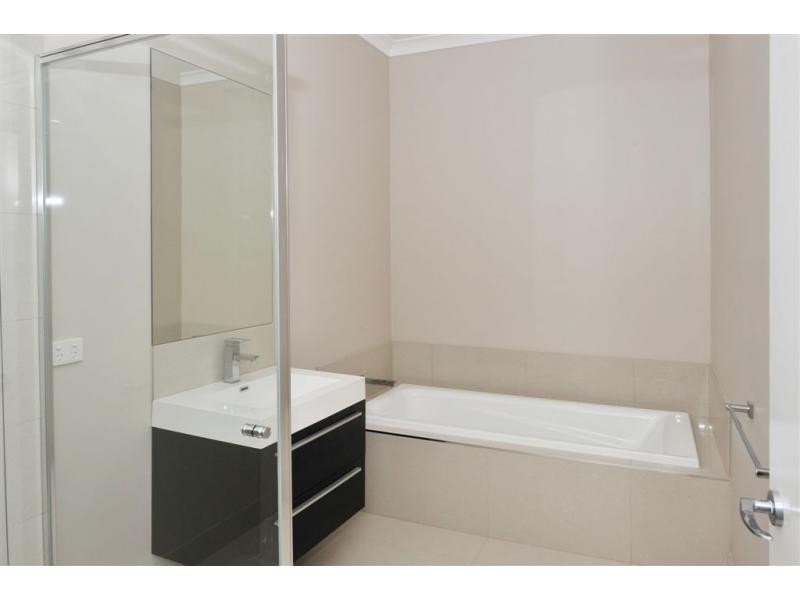 8a Benjamin Court, Spring Gully VIC 3550