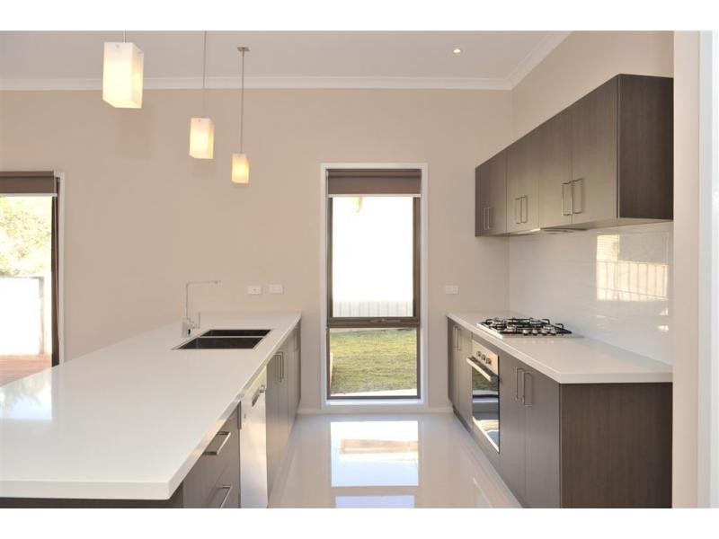 8a Benjamin Court, Spring Gully VIC 3550