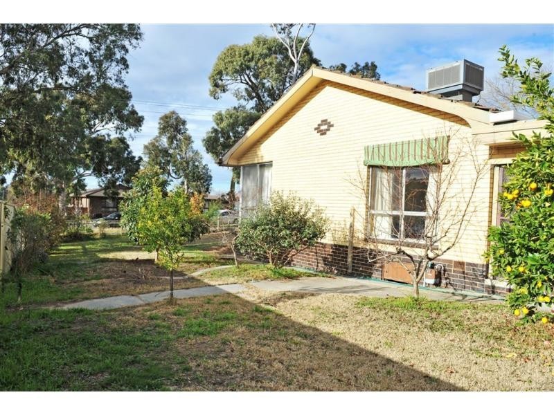 39 Ophir Street, Golden Square VIC 3555