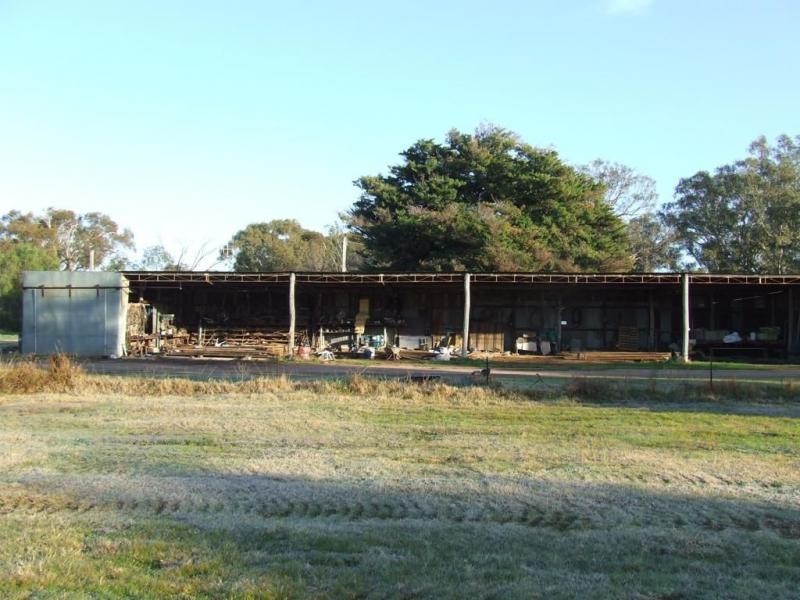 331 Arnold Rheola Road, Arnold VIC 3551