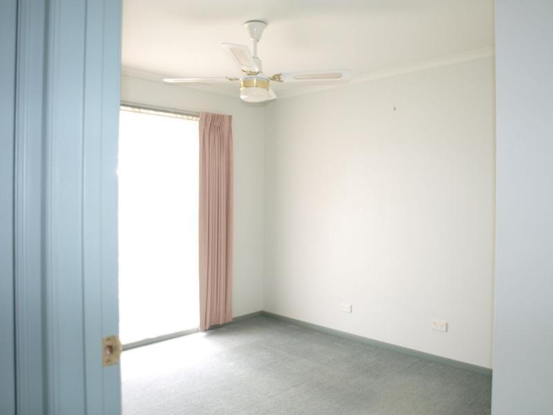 27 Queen Street, Kangaroo Flat VIC 3555