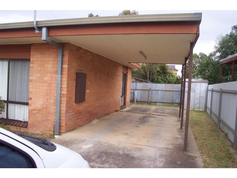 2A Houston Street, Quarry Hill VIC 3550