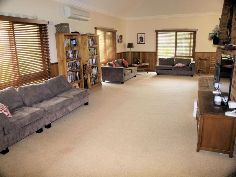 49 Beilharz Road, Ravenswood VIC 3453