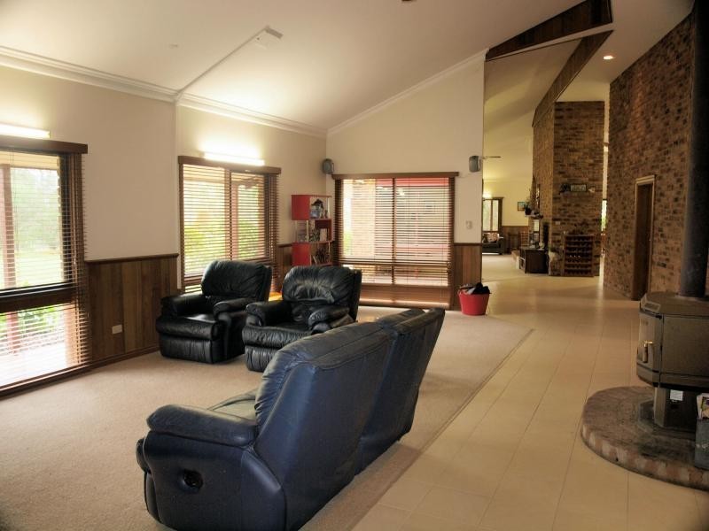 49 Beilharz Road, Ravenswood VIC 3453