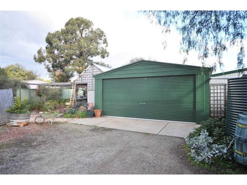 33 Victoria Street, Eaglehawk VIC 3556