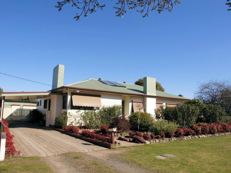 15 High Street, Heathcote VIC 3523