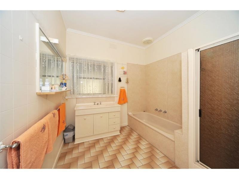 15 High Street, Heathcote VIC 3523