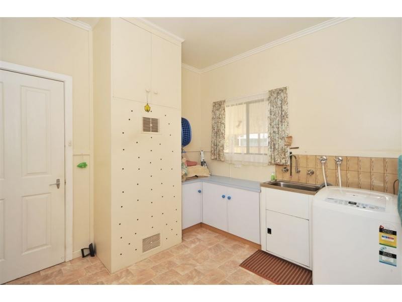 15 High Street, Heathcote VIC 3523