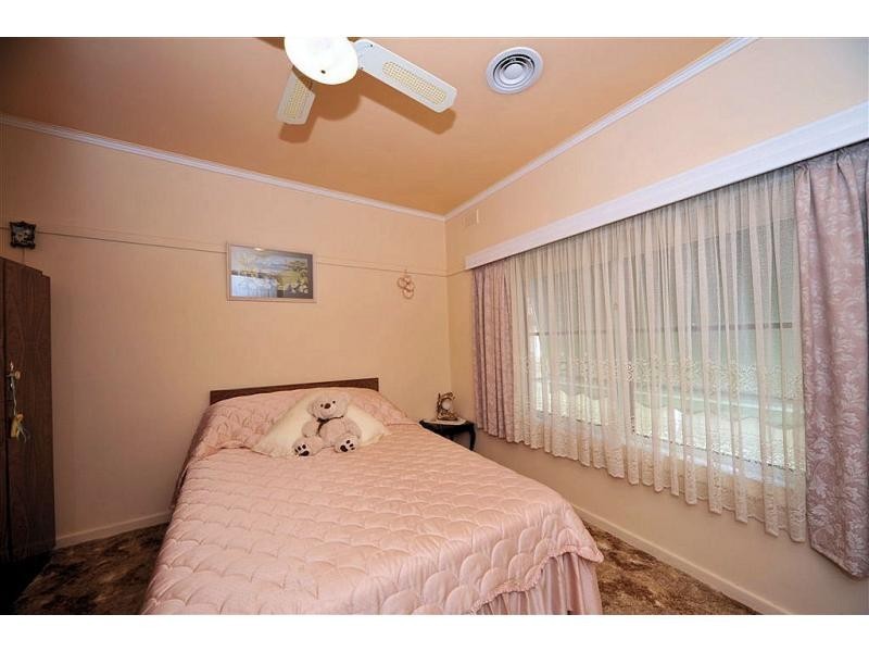 15 High Street, Heathcote VIC 3523