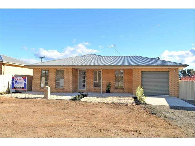 54 Green Street, California Gully VIC 3556