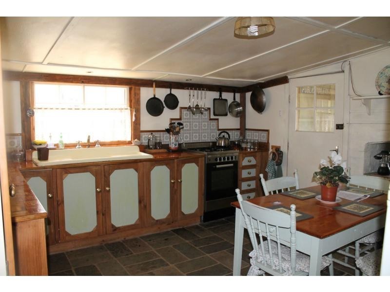 8 Commercial Road, Tarnagulla VIC 3551