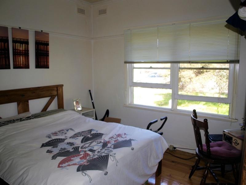 24 Hospital Street, Heathcote VIC 3523